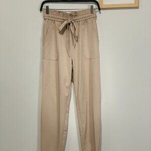 NWOT LIGHTWEIGHT NUDE KHAKI LOOSE PANTS | COMFORTABLE COOL | ANGKLE LENGTH TROUS